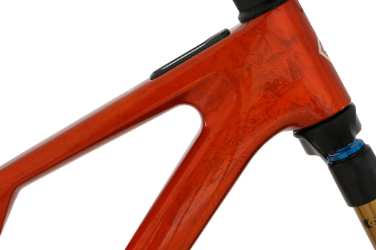 Megamo Reason AIR CRB 00 Avinox M2S 2027 Amber Orange